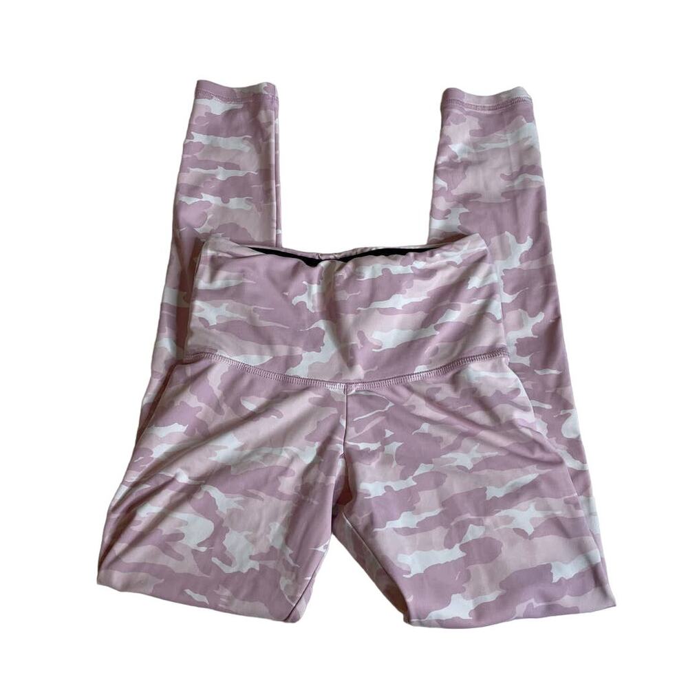 STRUT‎ THIS Camouflage Leggings One Size Pink Lavender Athletic Workout